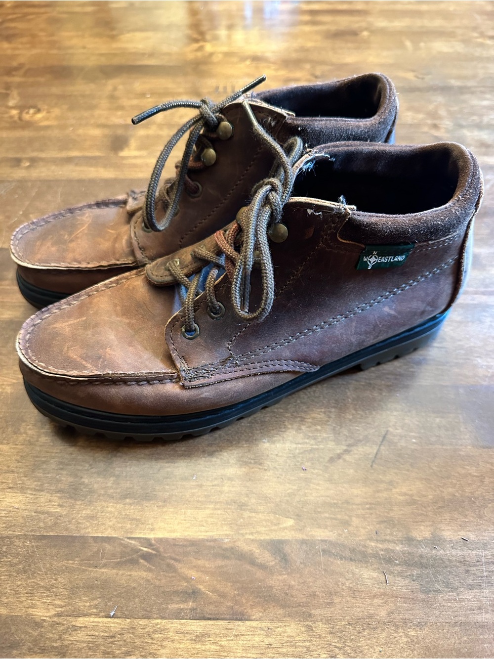Vintage Eastland brown leather moc-toe chukka boots womens 10 *Shows wear*